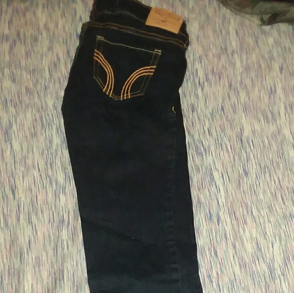 {3 for $40} Hollister Skinny Jeans